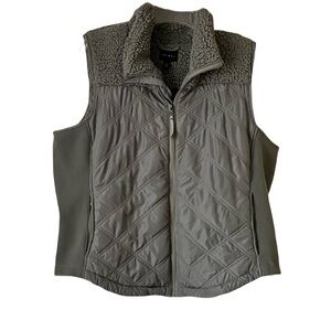 Tribal Sherpa Quilted Vest, Sz. XL, Light Sage Green/Gray Color